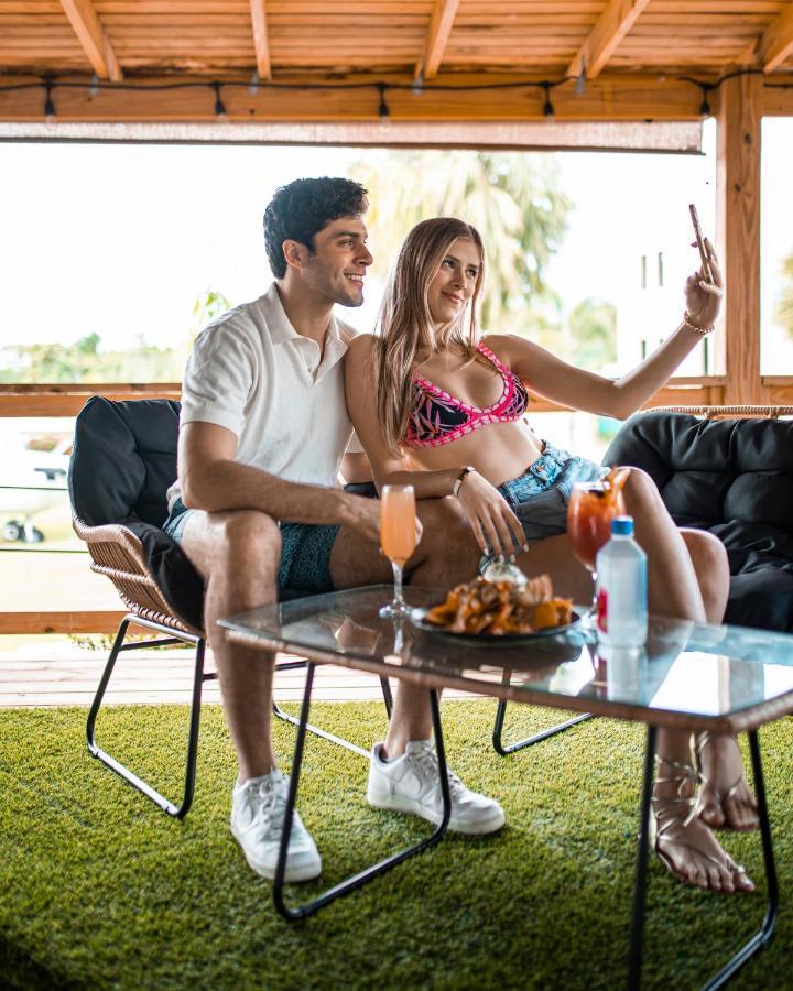 Parador El Faro Aguadilla Ngoại thất bức ảnh