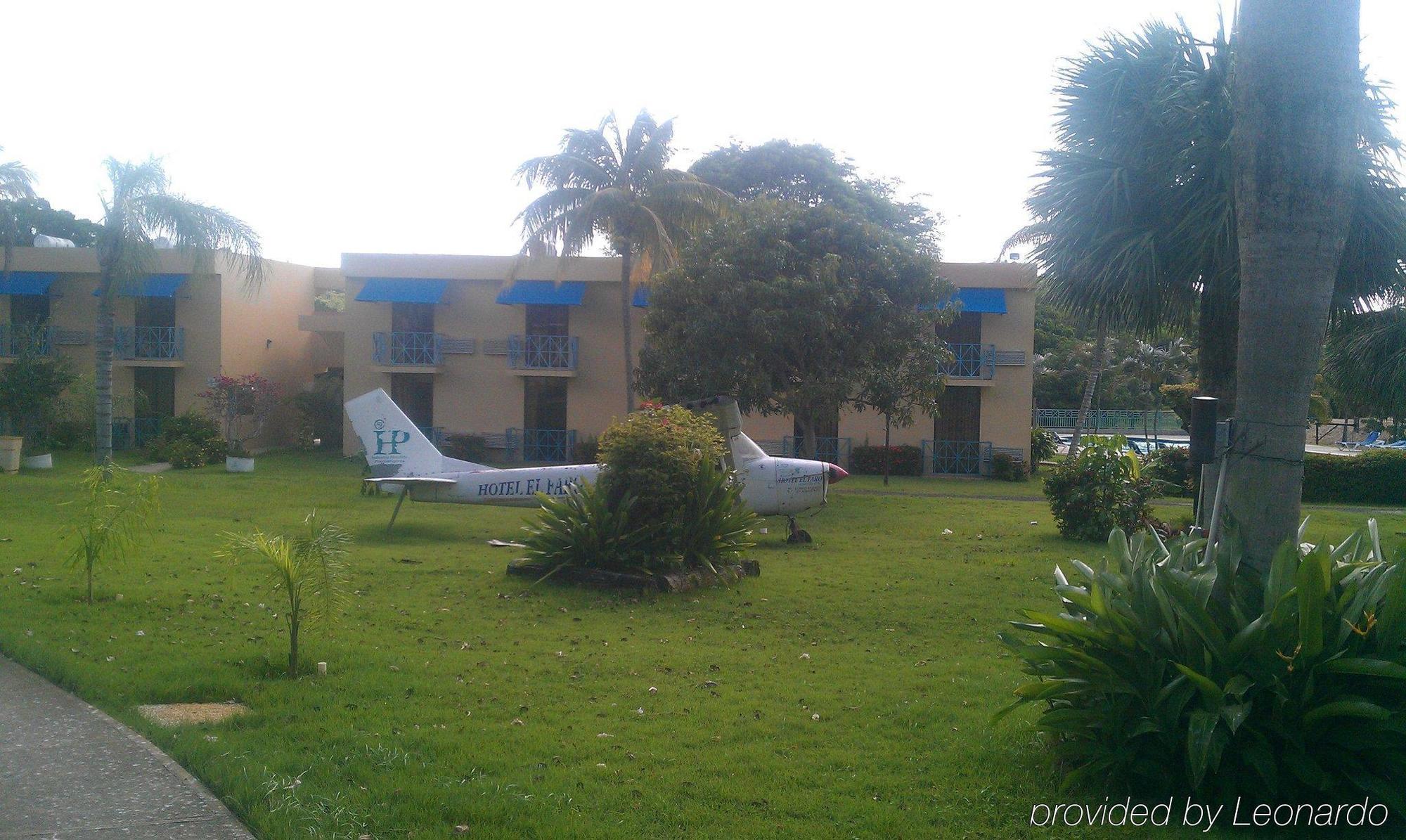 Parador El Faro Aguadilla Ngoại thất bức ảnh